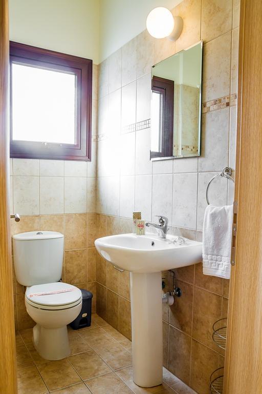 Protaras Holiday Villa 007 Bilik gambar